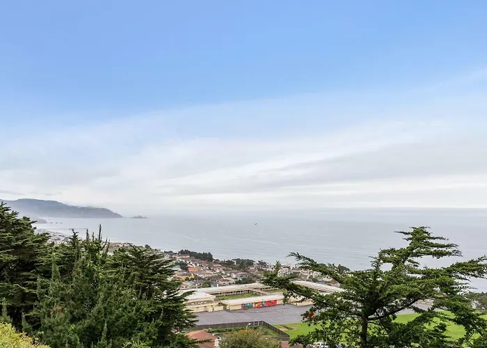 @ Marbella Lane Top Coastline Views, Family Friendly
