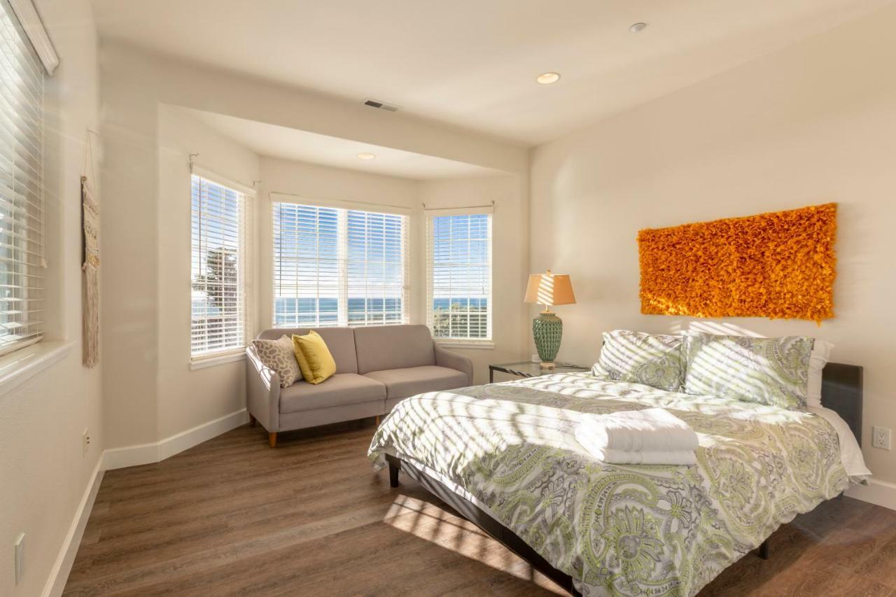 @ Marbella Lane Coastline Views, Family Friendly